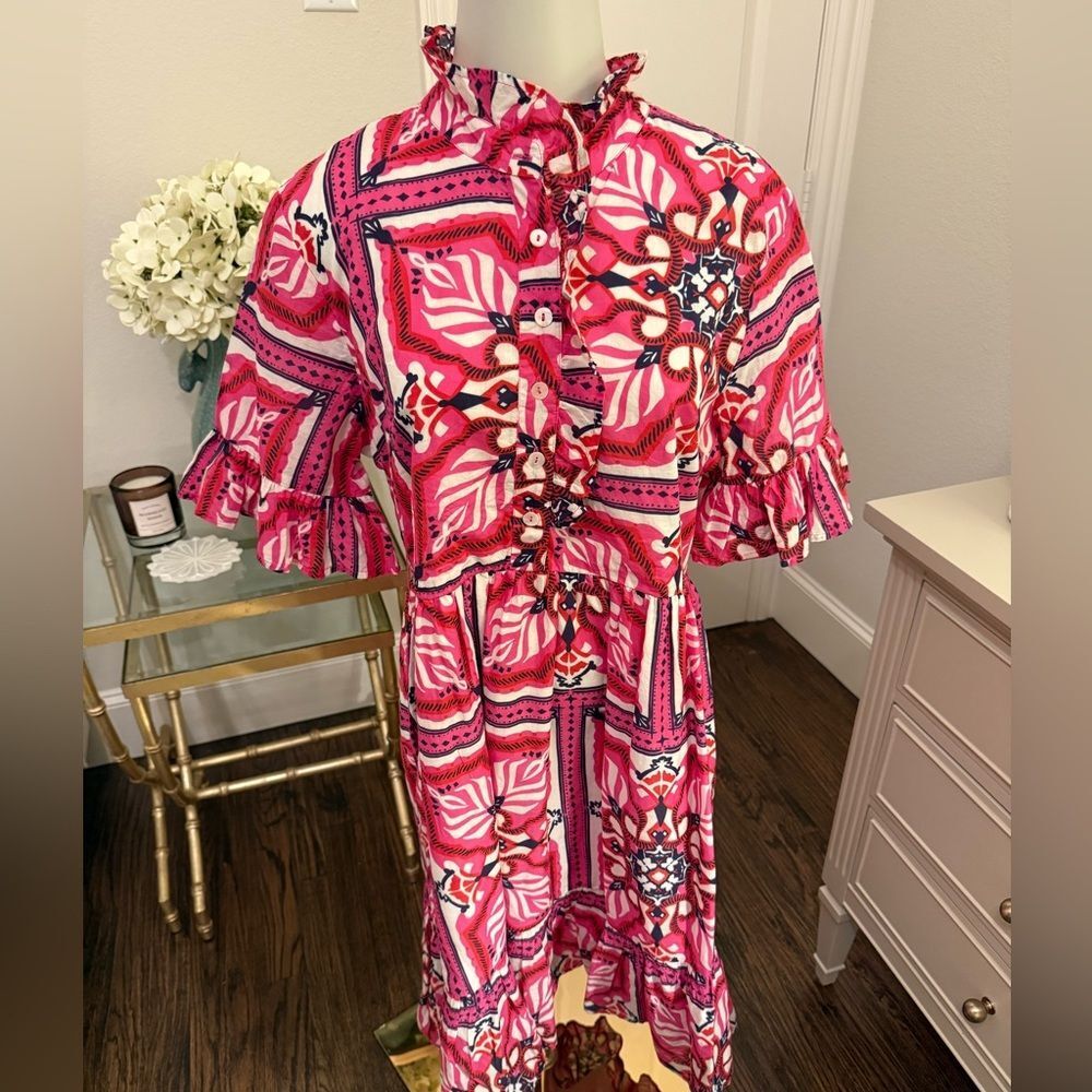 Uncle Frank Dress
E22 - Picture 3 of 6